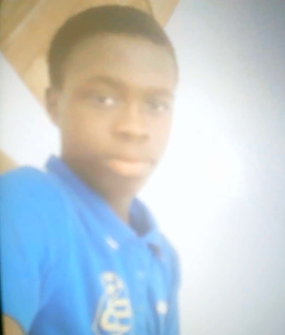 CARLITOS CLODE I&Eacute;