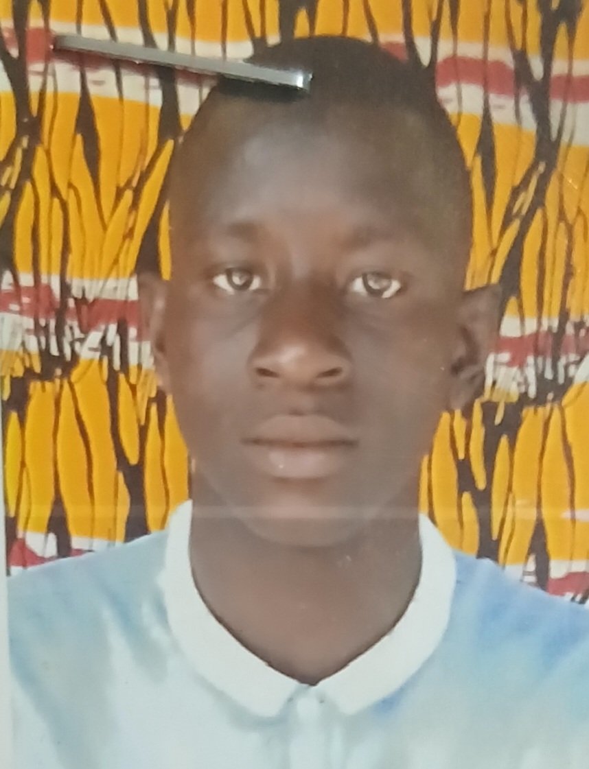 BACARI MUSSA CONT&Eacute;