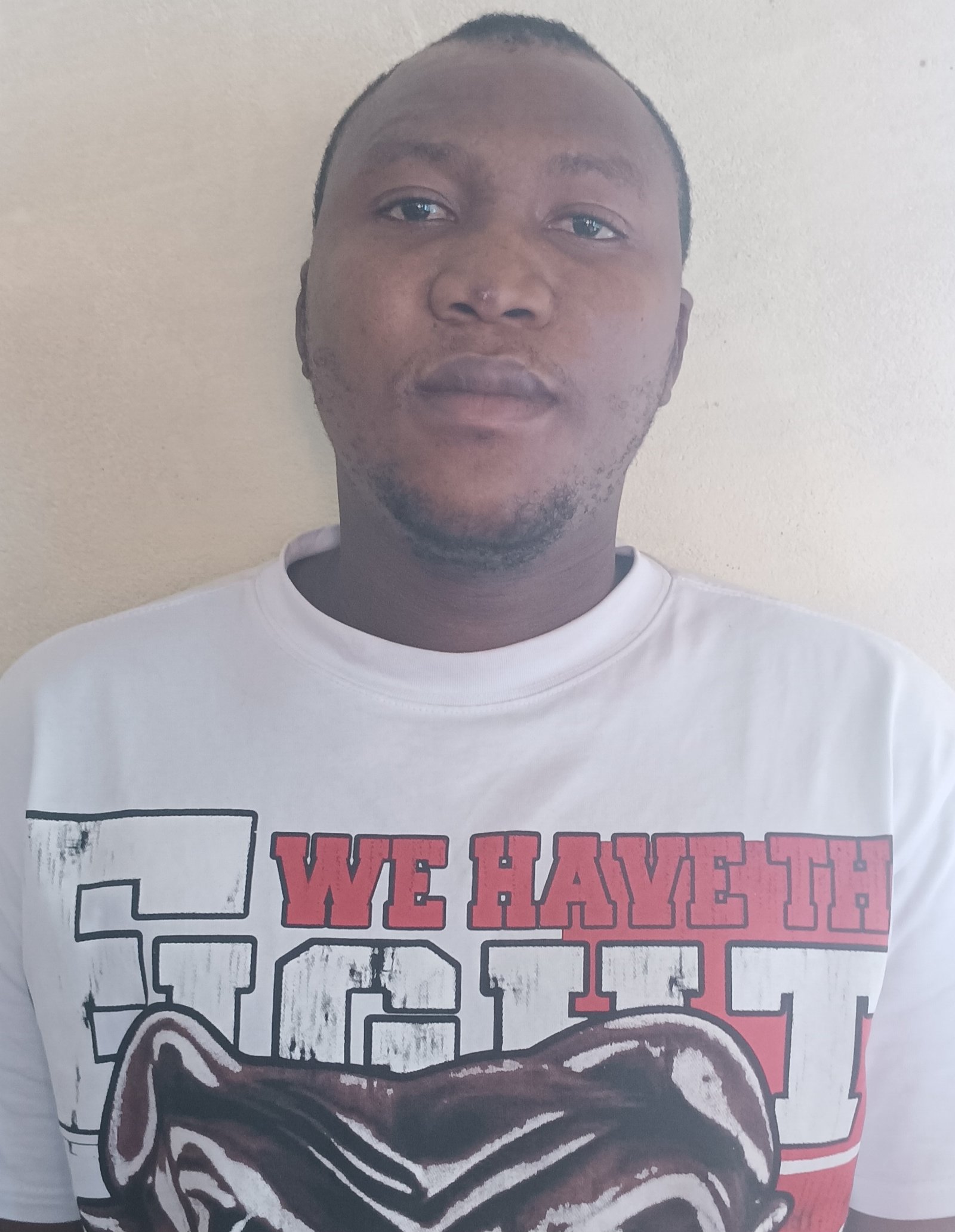 VAL&Eacute;RIO MANGO