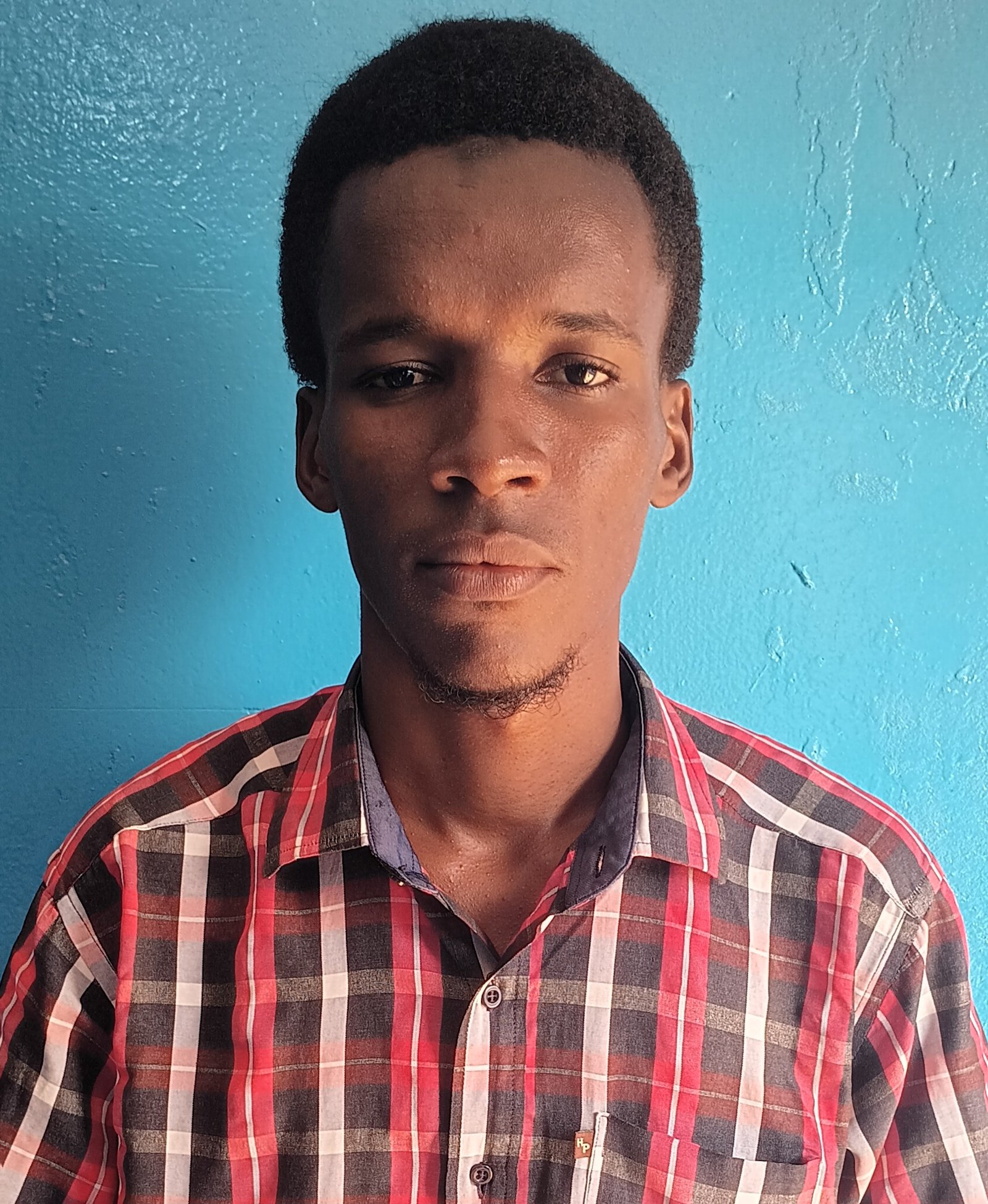 TCHERNO EMBAL&Oacute;