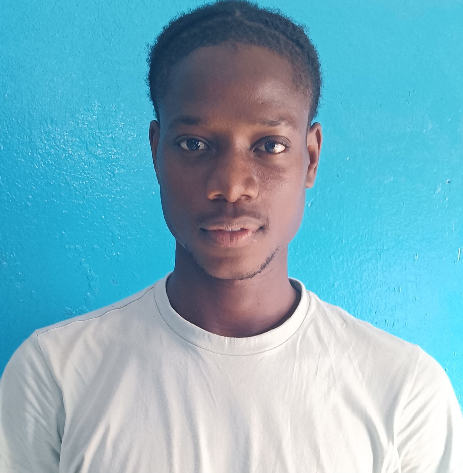 JOVANI MIREI MONTEIRO