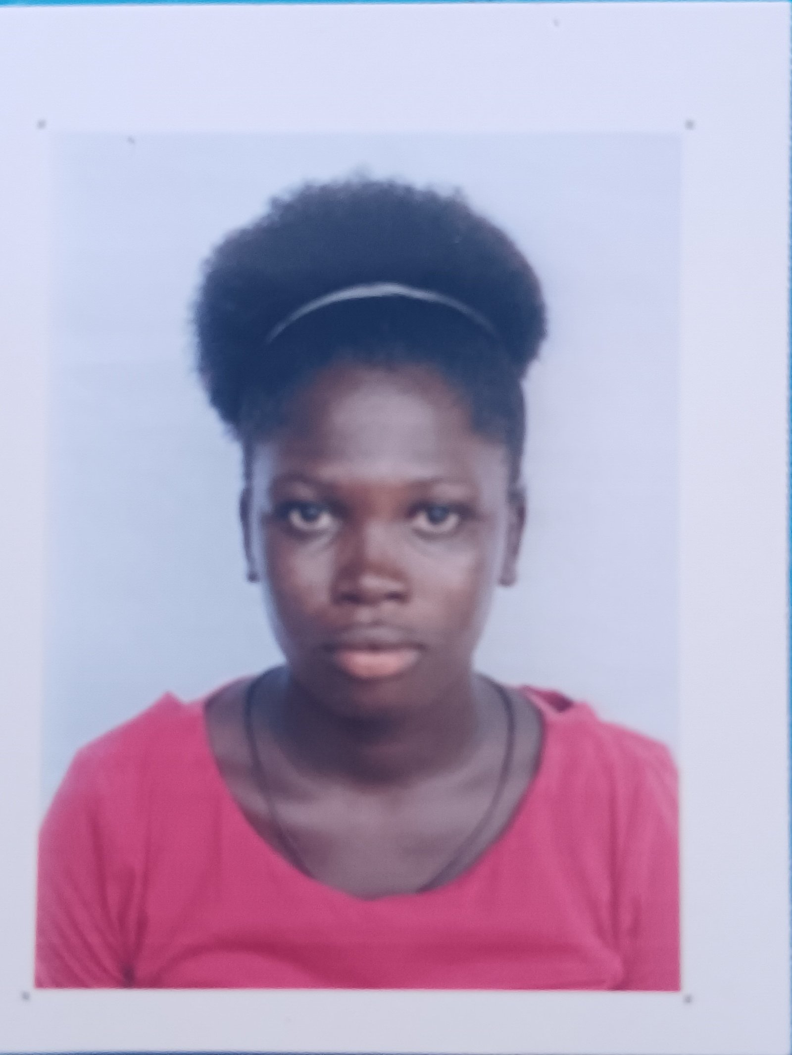 ANOMO AMBONA CUNUR&Eacute;