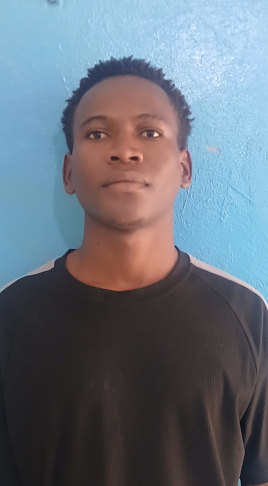 MOIS&Eacute;S AMILO TAMBA