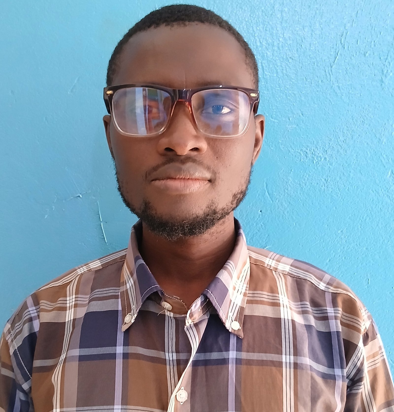 JULIO TINO NA NO&Eacute;